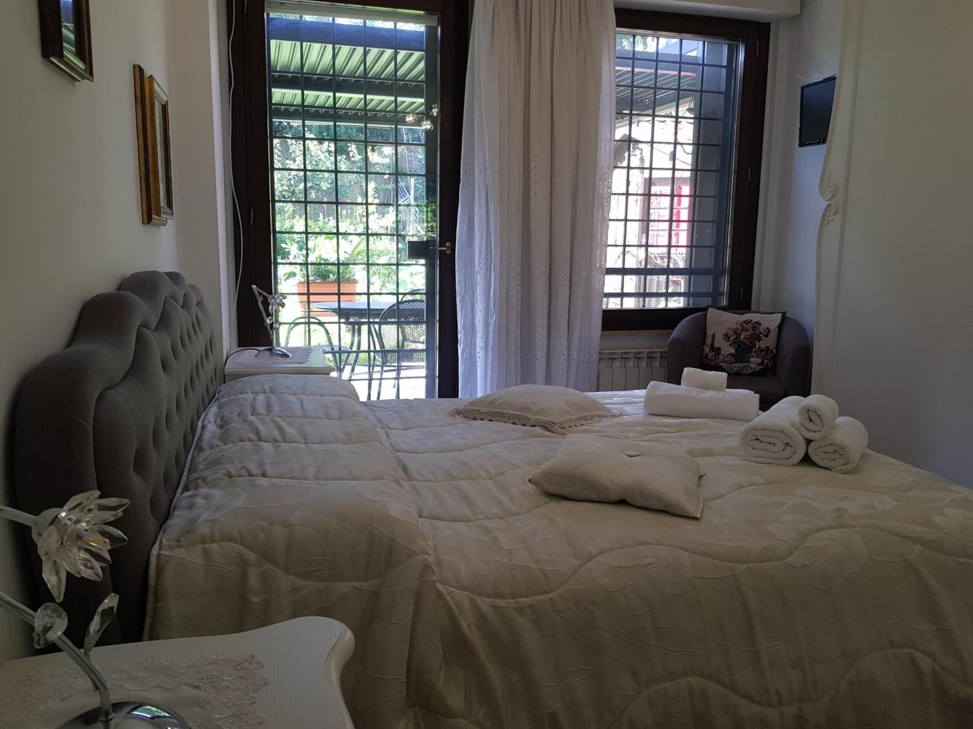 Eur Charme Apt&Garden Rome Exterior photo